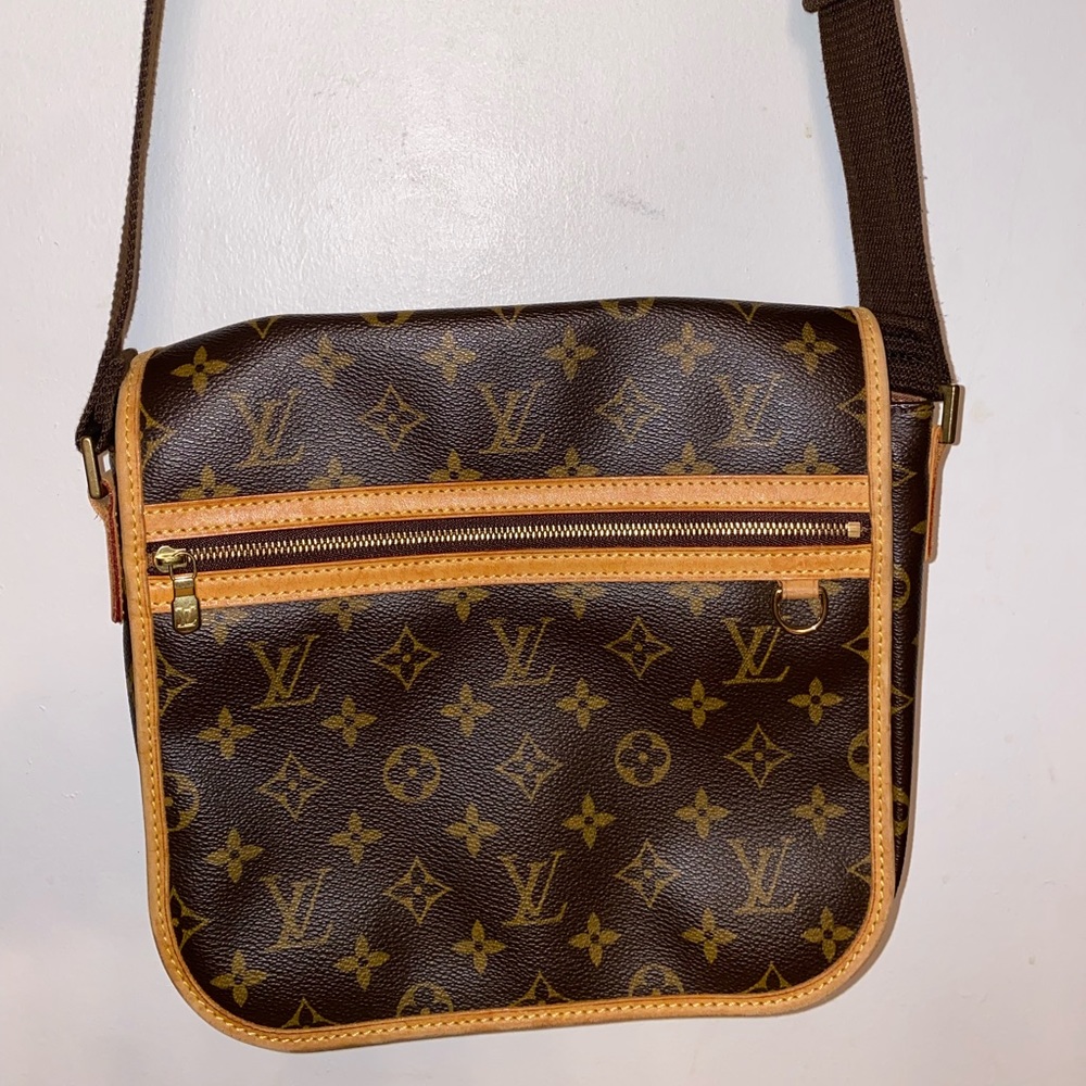 💯♥️Authentic Louis Vuitton Bosphore PM